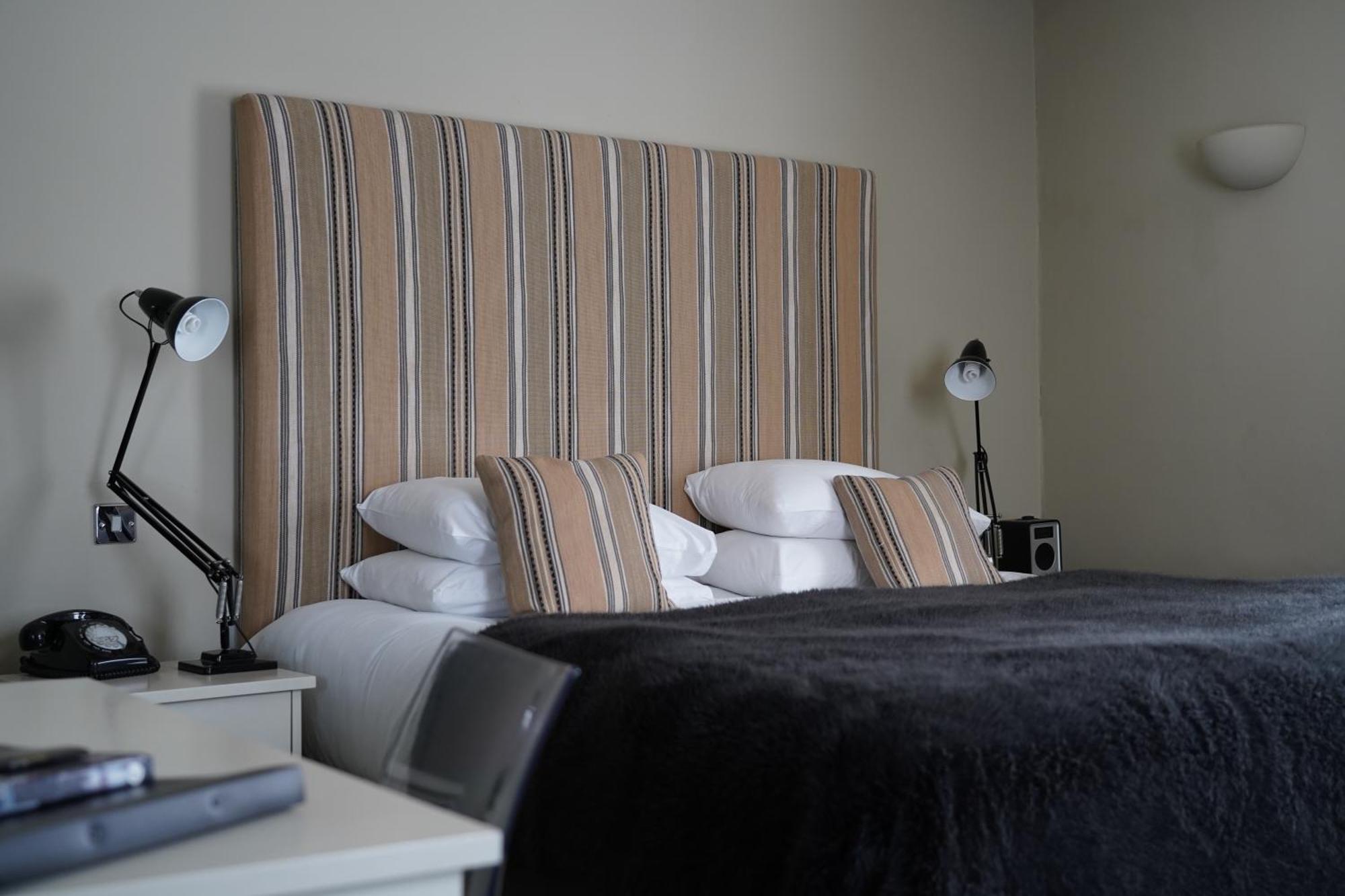 הארוויץ' The Pier Hotel מראה חיצוני תמונה
